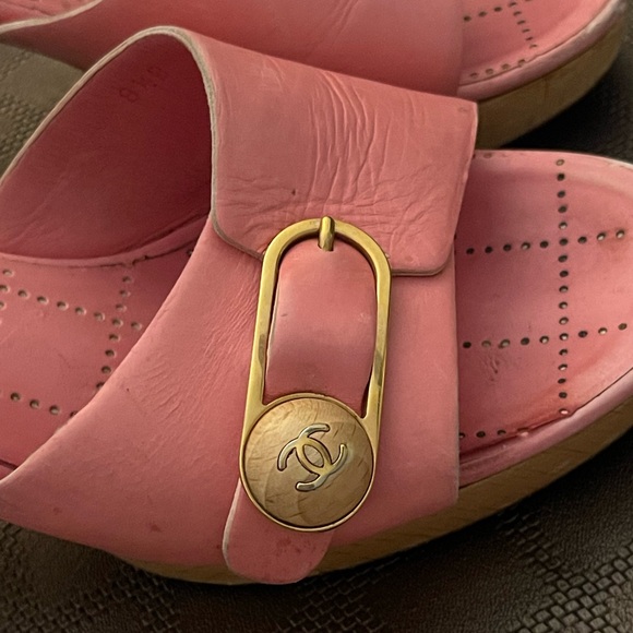 CHANEL SANDALS SLIDES - Picture 5 of 7